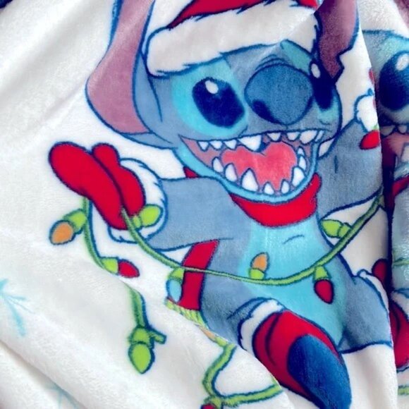 Disney Other - Disney Stich Santa Christmas Throw Blanket Plush